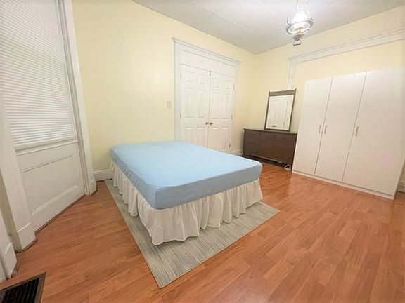 4th image of 10 West St #A
