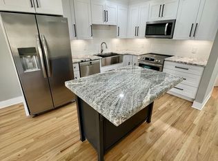 949 Currey Rd, Nashville, TN 37217