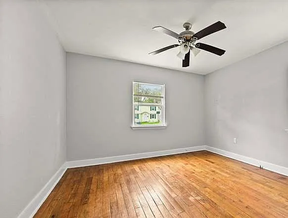3335 Hollywood St — Photo 7