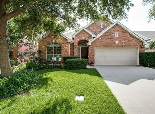 2830 Vacherie Ln, Dallas, TX 75227