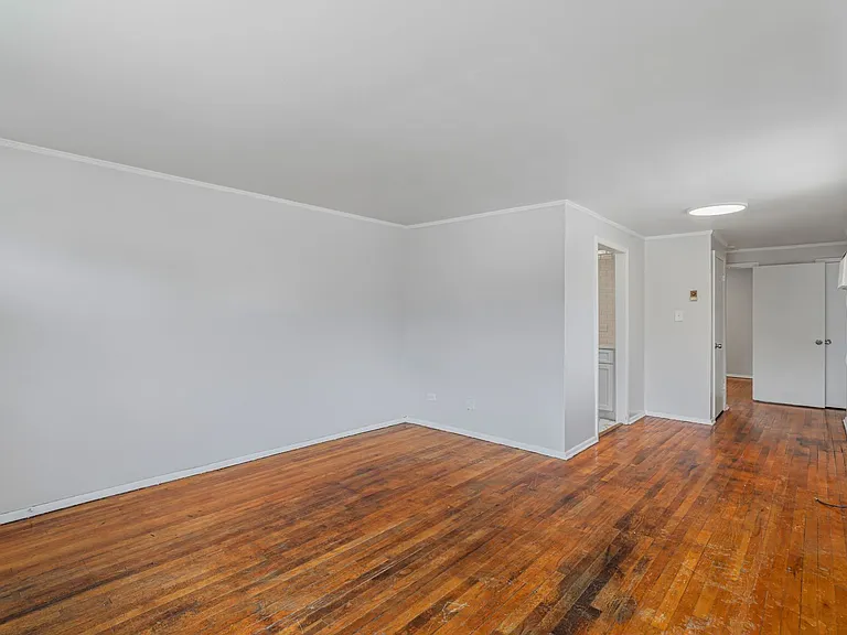 2114 Washington Ave #3 — Photo 11