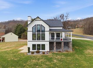 5017 Serenity Dr, Mooresburg, TN 37811