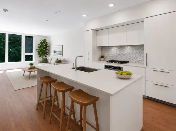 1500 Scott Cres #424, Squamish, BC V8B 1G4