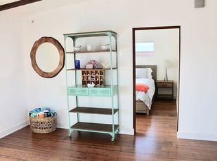 1010-2 3rd St #1-2, Encinitas, CA 92024