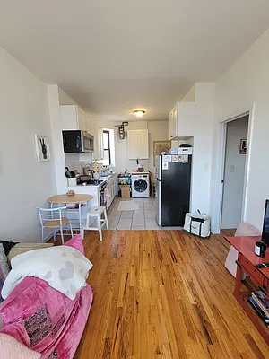 Rented by Avenues Real Estate | media 10