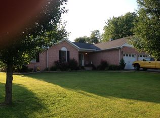 120 S Cumberland St, Berea, KY 40403
