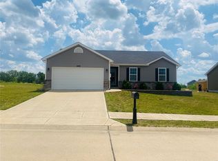 1428 Cortez Dr, Hillsboro, MO 63050