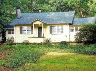 188 Pine Cir, Jonesboro, GA 30236