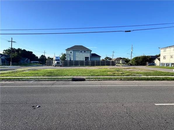 5901 N Claiborne Ave, New Orleans, LA 70117