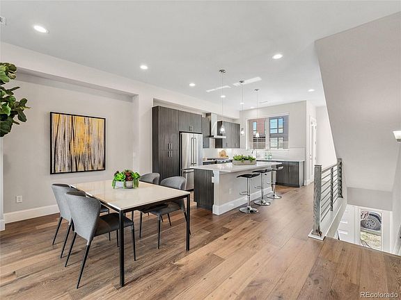 5th image of 77 W 10th Avenue
