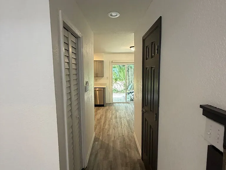 3924 Crayrich Cir #C-5 — Photo 4