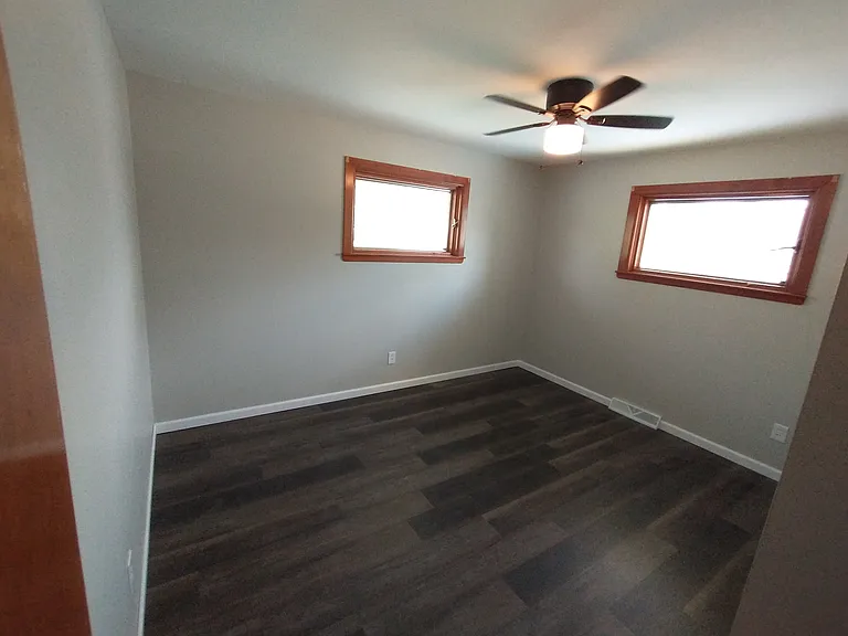 574 Willow Park Rd — Photo 11