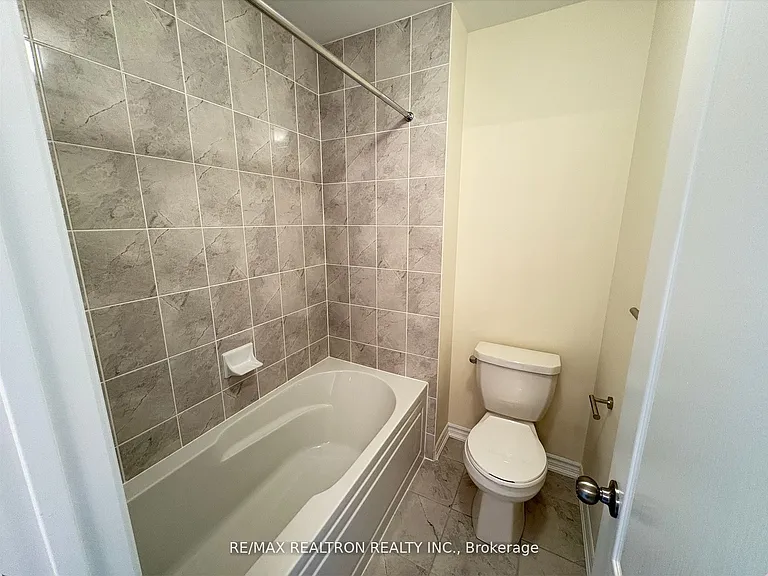 6 Heather Fullerton Ave — Photo 9