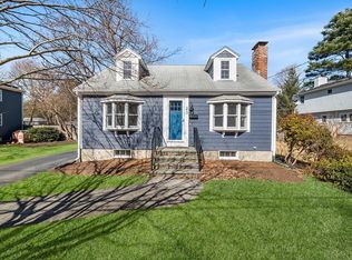 23 Lake Rd, Wayland, MA 01778