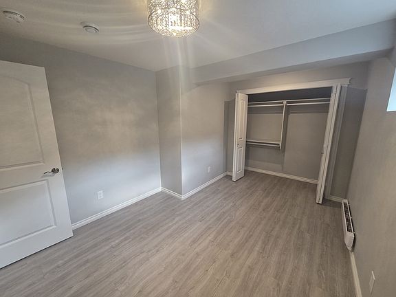 4th image of 112 Ash St E