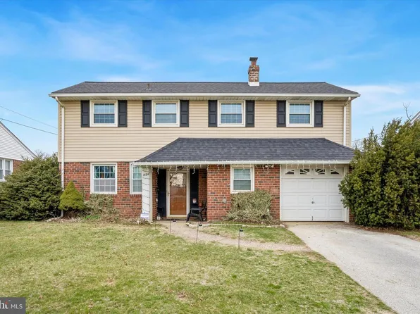 1424 Brierwood Rd, Havertown, PA 19083