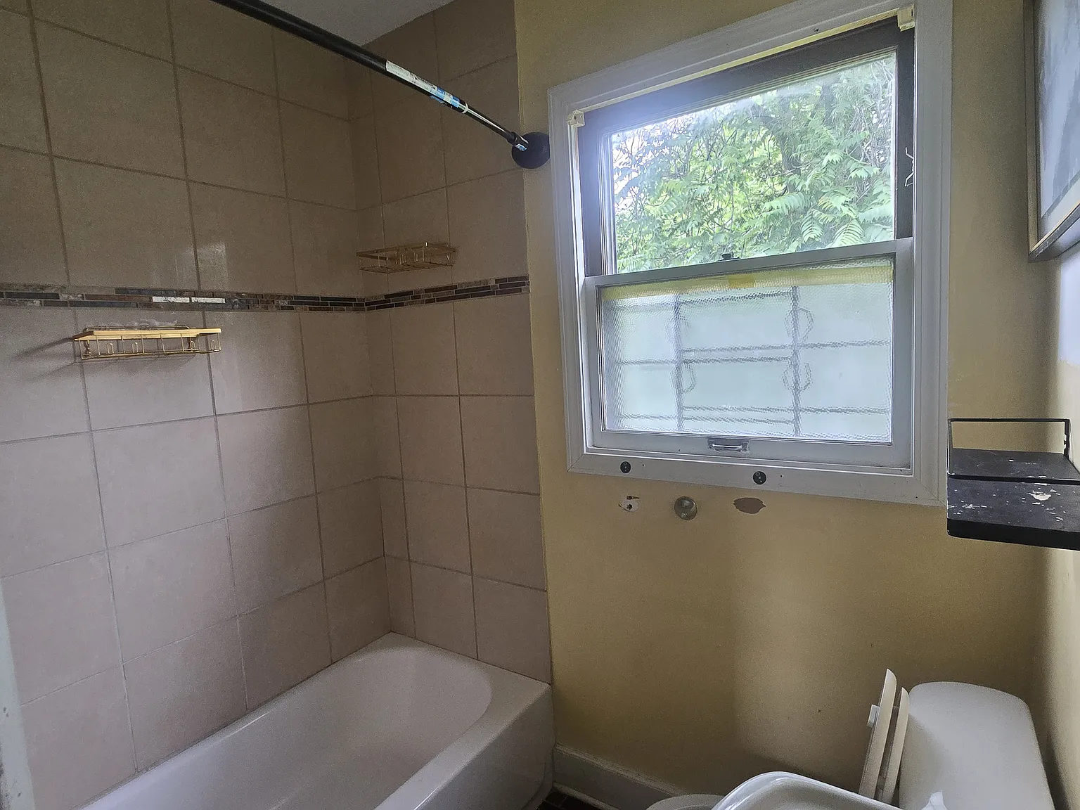 3 bed, 1156 sqft, $1,500 — Photo 3