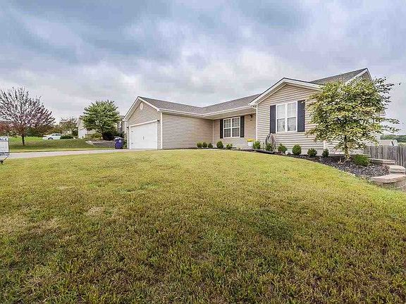 2nd image of 521 Harland Dr