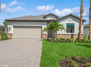 19121 Hinkley Dr, Estero, FL 33928