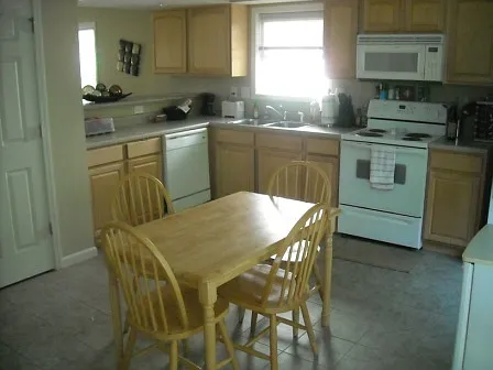 Available July 2027!! Monthly Rent $1,925 — Photo 3
