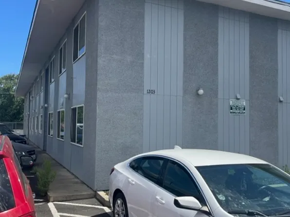 1201 S 16th Ave #14, Yakima, WA 98902