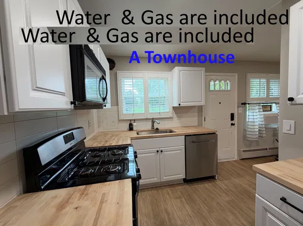2708 W Thirteen Mile Rd, Royal Oak, MI 48073