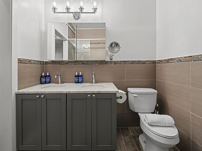 216 W 123rd St #1 — Photo 31