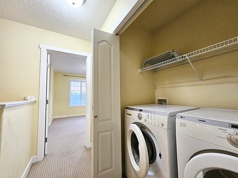 1383 Rutherford Rd SW — Photo 17