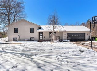 3134 Azalea Dr, Interlochen, MI 49643