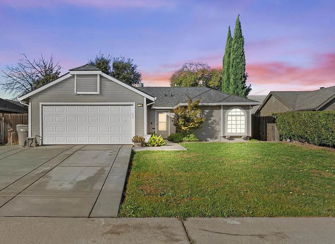 2814 Leslie Ln photo 1