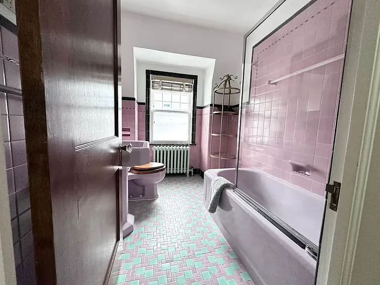 31 S Bartram Ave — Photo 20