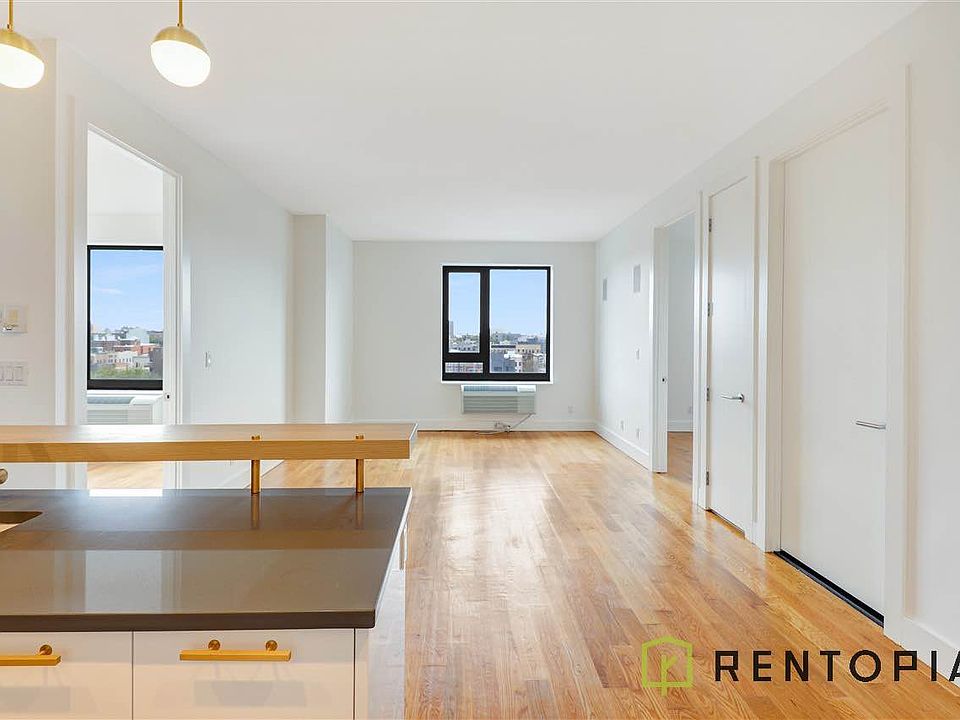 1st image of 11 Jackson St #7G
