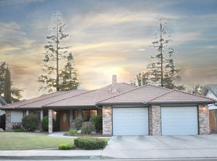 1501 N Beverly St, Porterville, CA 93257