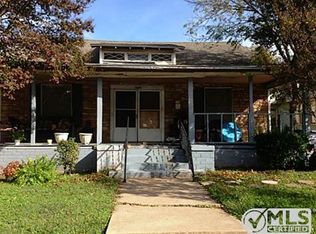 2005 College Ave, Fort Worth, TX 76110