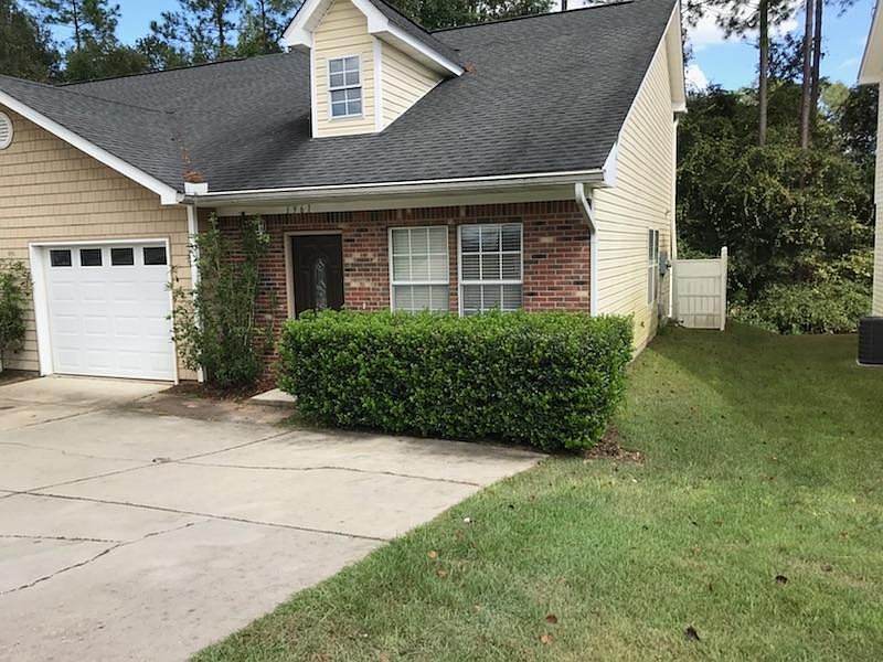 Front View of Townhouse