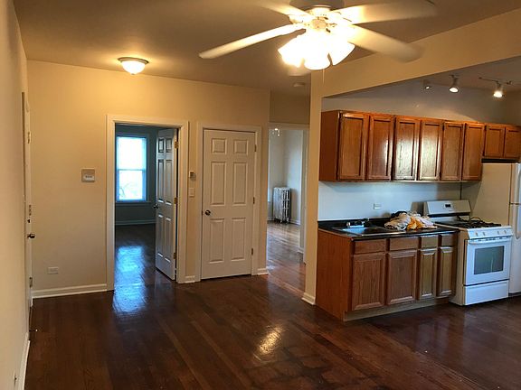 3rd image of 1417 W North Shore Ave APT 3