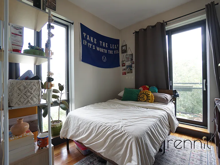 37 Wilson Ave #3B — Photo 7