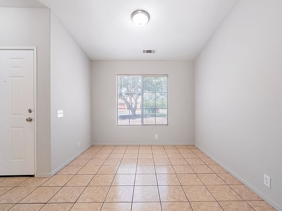 5th image of 50050 Mazatlan Dr
