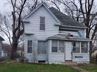 708 Mobile St, Waterloo, IA 50703