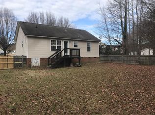 1133 Grovewood Dr, Clayton, NC 27520