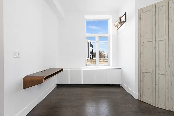 Rented by Compass | media 5