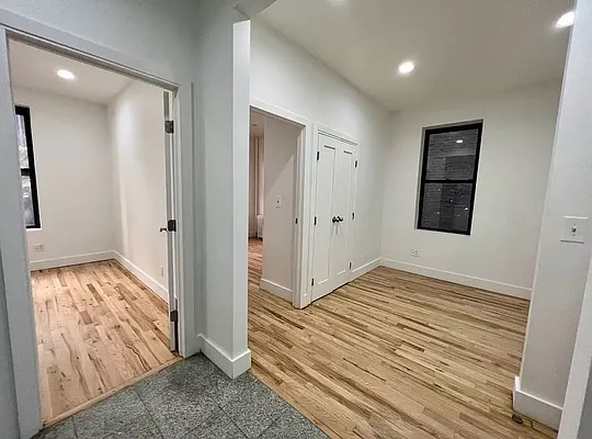 Rented by MOTION New York | media 11