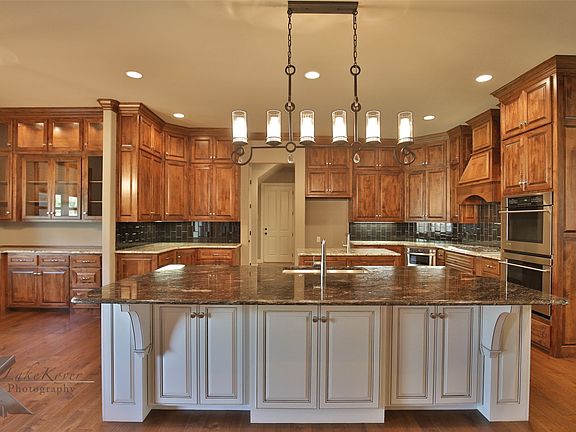 5th image of 2310 Valholla Ct