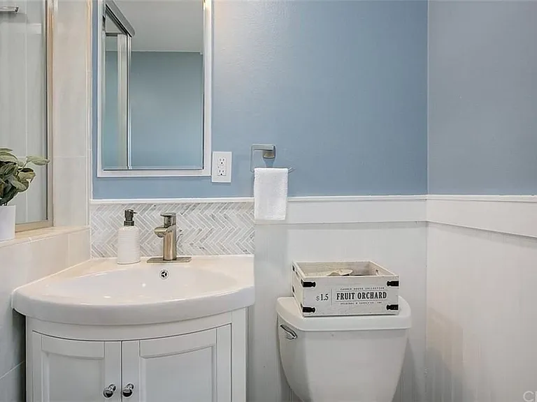 205 Primrose Ave — Photo 23