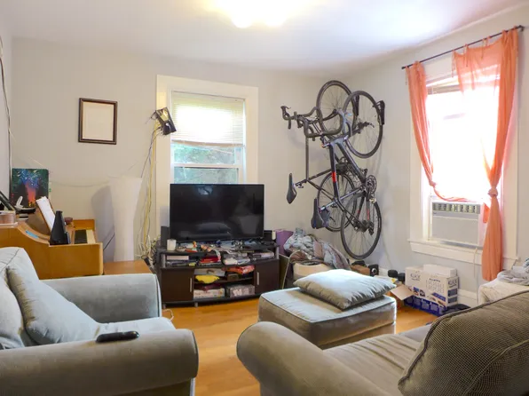 26 Jay St #1, Cambridge, MA 02139