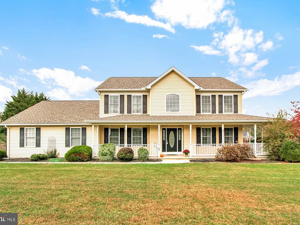 1st image of 12 Berkshire Dr