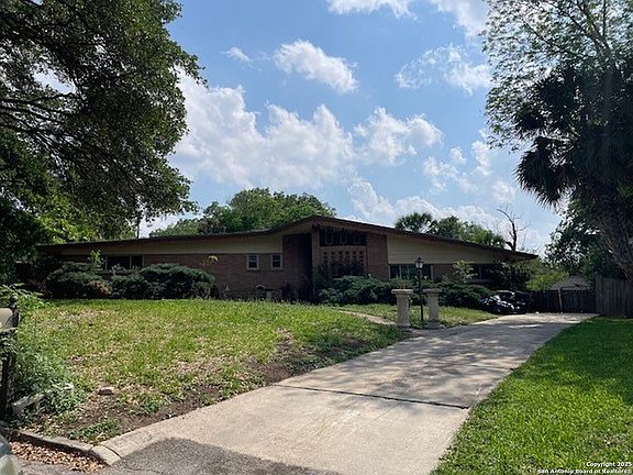 3rd image of 3206 Northridge Drive