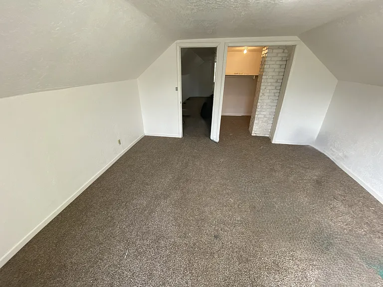 5358 S Pacific Hwy — Photo 14