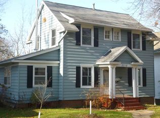 2310 B Ave NE, Cedar Rapids, IA 52402