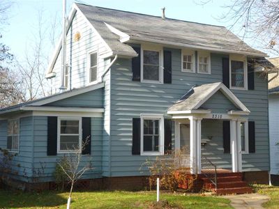 2310 B Ave NE, Cedar Rapids, IA, 52402